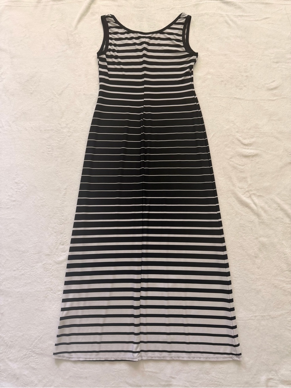 Roz & Ali, Black and White Striped Tank Maxi Dress - M - Picture 4 of 9